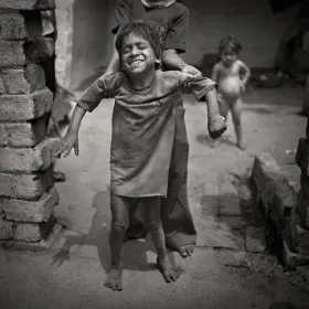 Suraj Rai: 2 ans de plus, 2 têtes de moins... 